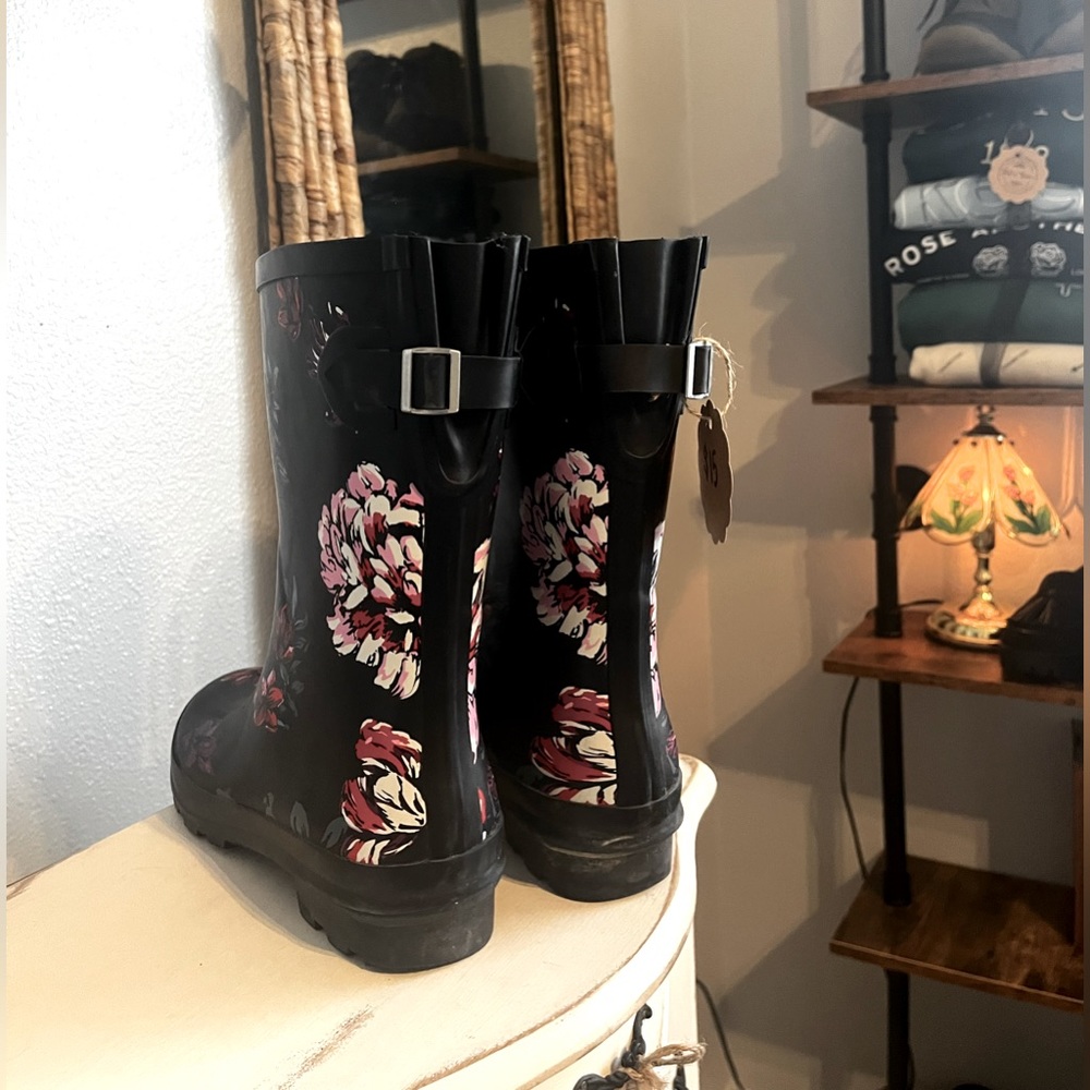 Target Rain Boots, Floral Pattern (Size 10)